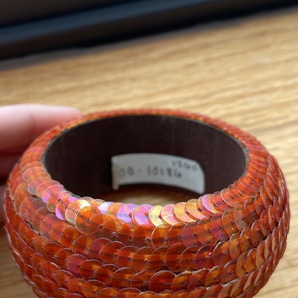 Orange bangles - Picture 4 of 7